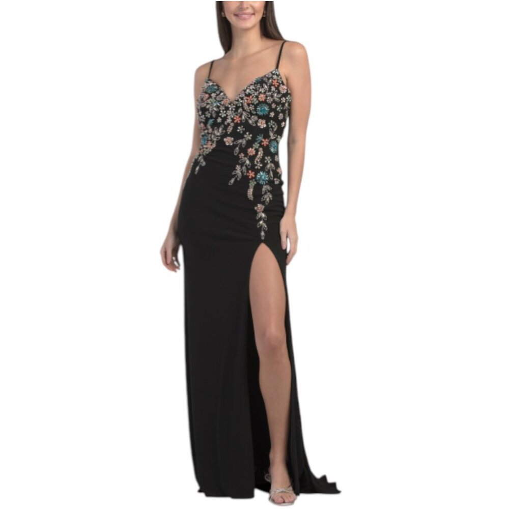 MAC DUGGAL Sleeveless Embellished Gown